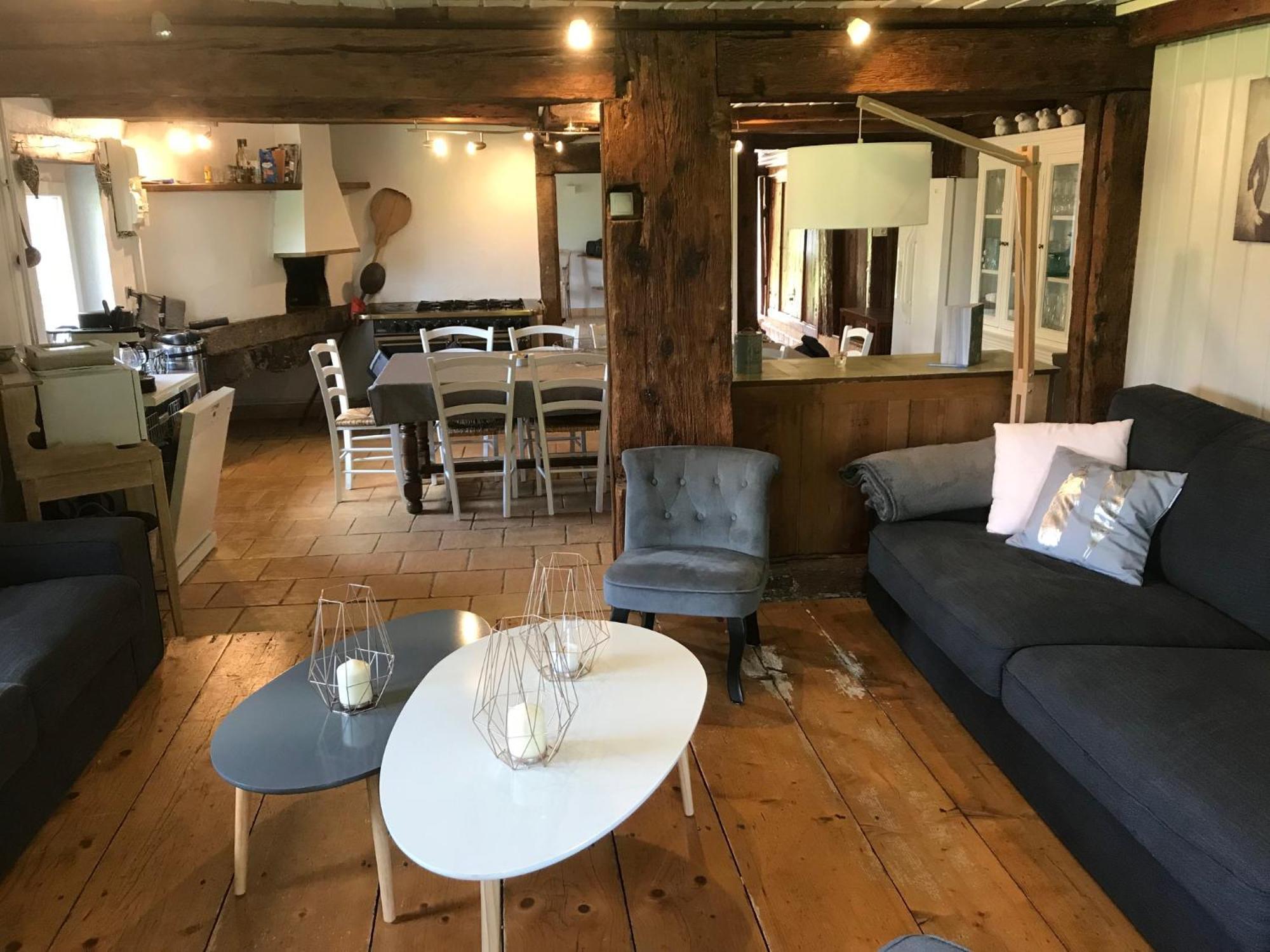 Ferme De Chenezeau - 15 Personnes , 7 Vakantiehuis